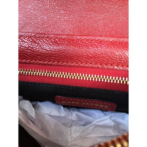 MARC JACOBS Red Quilted Leather Gold Crossbody Bag Shoulder Handbag - Picture 12 of 12
